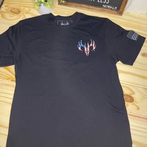 Mens buck wear tshirt